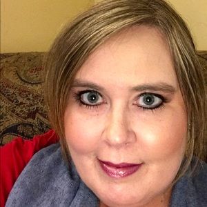 Meet your Posher, Brandi